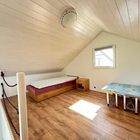 Casa vacanze Dom Letniskowy Debinas By Manage Rent